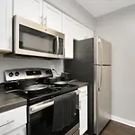 Medical Center Luxury Loft W King Bed